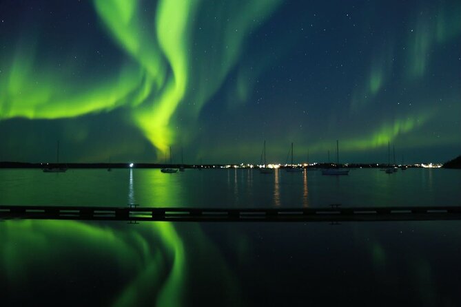 Yellowknife 4 Days 3 Nights Aurora Tour Package - Accommodation Not Included - Included Activities