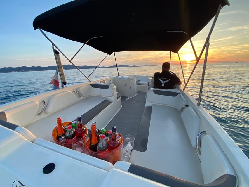 Zadar: Sunset Boat Tour With Unlimited Drinks - Accessibility and Restrictions