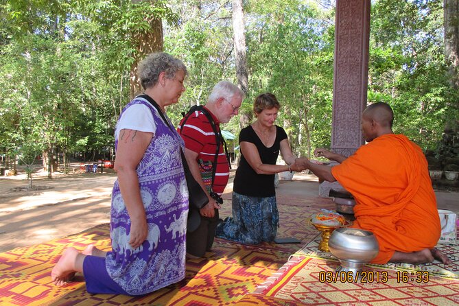 1-Day Private Angkor Temple Tour With Sun Rise by Tuk Tuk From Siem Reap - Reviews and Feedback