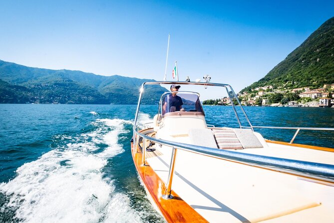 1H Private Cruise on a Beautiful Wooden Speedboat on Lake Como - Amenities and Activities