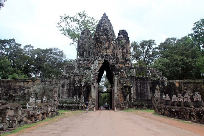 2-Day Angkor Temple Private Tours With Sunrise and Sunset - Booking Information and Pricing