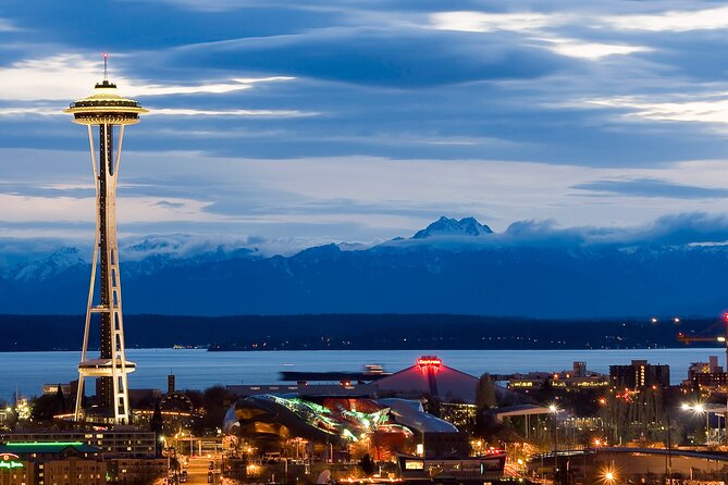 2-Day Seattle Tour From Vancouver（Chinese&English） - Itinerary at a Glance