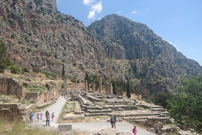 2-Day Trip to Delphi From Athens - Dining and Local Experiences