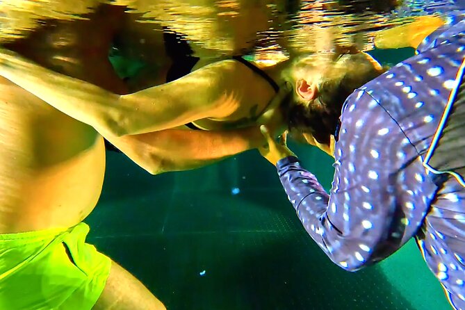 2 Hour Floating Harmony Couples Course - Inclusions and Exclusions