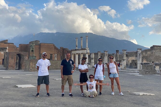 2 Hours Pompeii Group Tour With Archaeologist Guide and Skip the Line - Booking Information