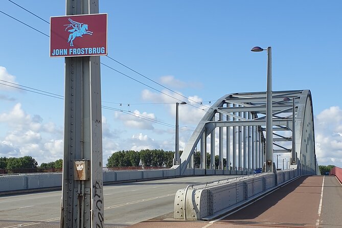 2,5 Hour Battle of Arnhem Tour With Private Guide - Positive Customer Reviews