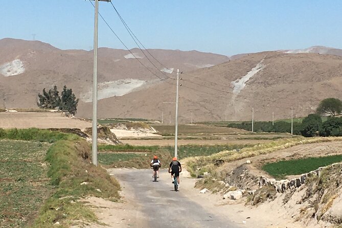 3 Hour Congata Rover Biking Ride Tour in Arequipa - Booking and Flexibility