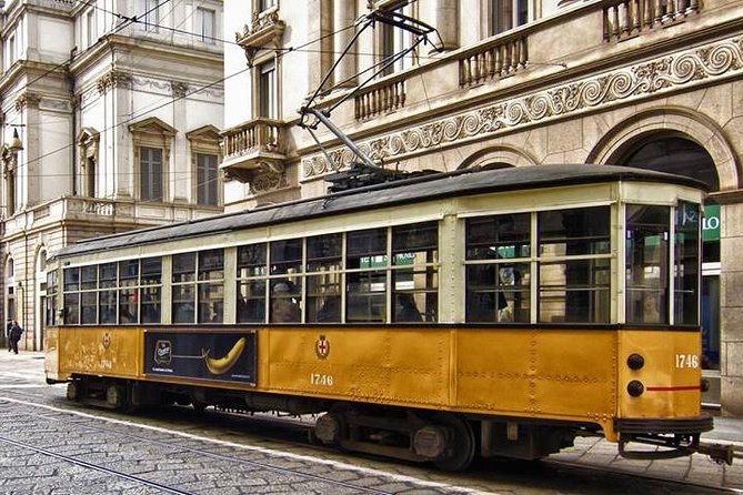 3-Hour Milan the Last Supper and Vintage Tram Tour in Milan - Small Group Tour - Experiencing the Vintage Tram Ride