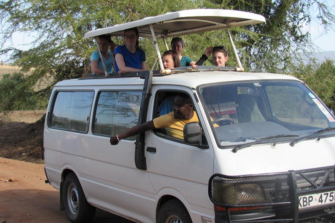 4 Days Masai Mara & Lake Nakuru Budget Safari From Nairobi - Packing Essentials