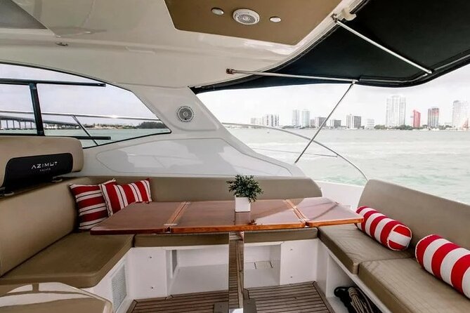 43 Azimut Yacht Charter Private Cruise With Captain & Stew - Guest Reviews