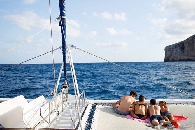 A Day at Sea Aboard Mundo Marino Catamaran in Valencia - Tips for a Great Experience