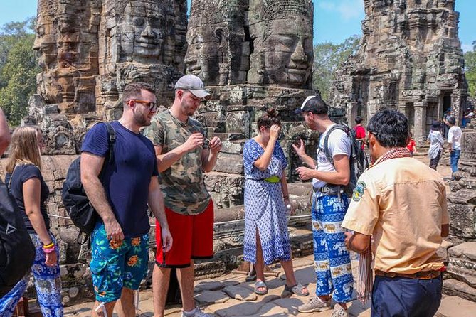 A Full-Day Tour Angkor Wat – Small Group