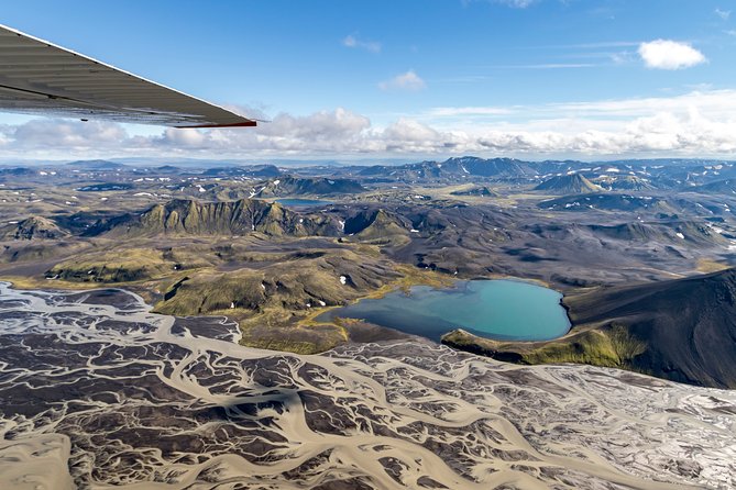 Airplane Tour Over Black Sands and Riverbeds From Skaftafell - Accessibility Features