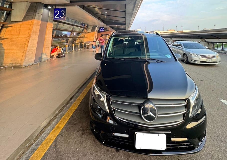 Airport Transfer: From Taipei to TPE Airport - Pickup and Drop-off