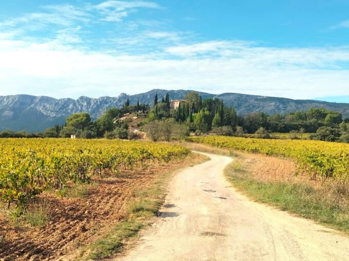 Aix: Sainte Victoire Horse Ride, Picnic & Wine - Location and Meeting Point