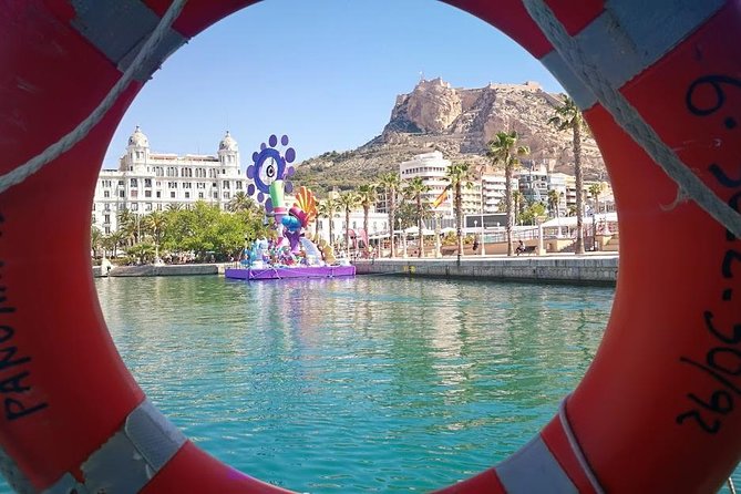 Alicante Private Walking Tour - Strolling Explanada De España