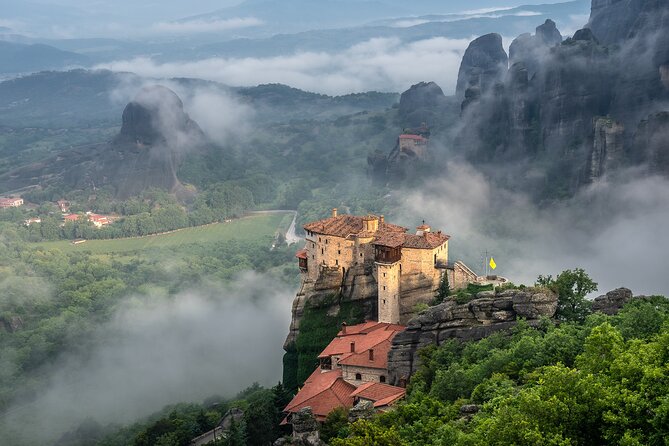 All Day Private Meteora Photo Tour - Snacks and Refreshments Provided