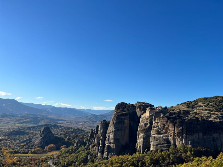 Athens: Kalabaka Bus Transfer for Meteora Self-Guided Visit - Optional Guided Tour