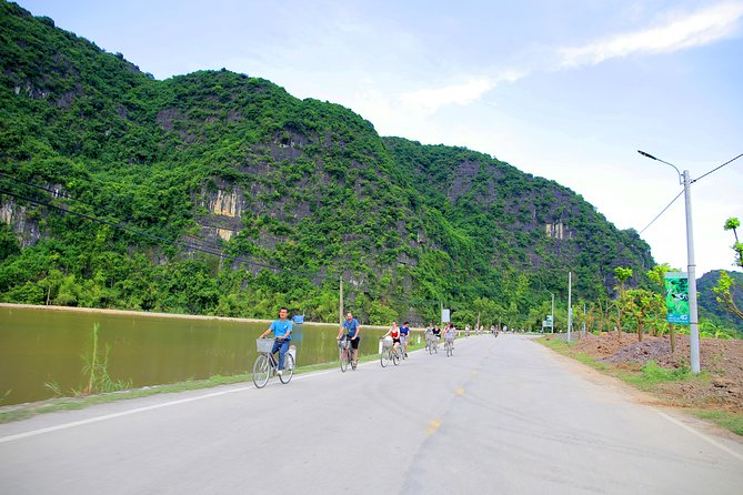 Bai Dinh - Trang An - Hoa Lu - Tam Coc - Mua Cave 2 Days 1 Night - Activity Descriptions