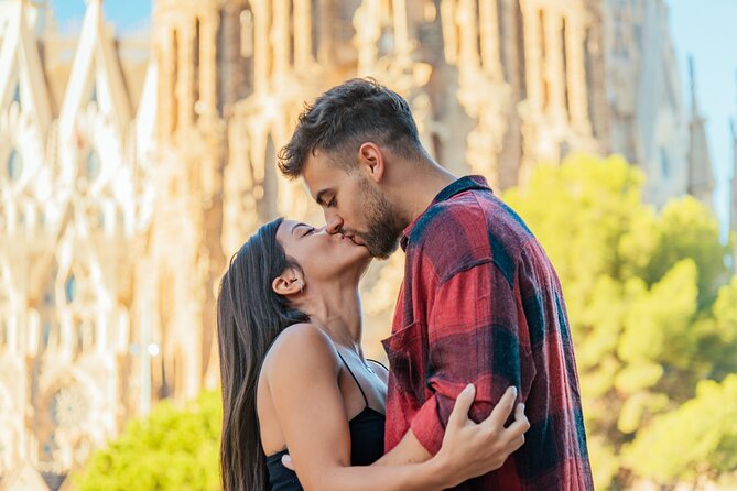 Barcelona : Private Photoshoot Outside Sagrada Familia - Memorable Moments