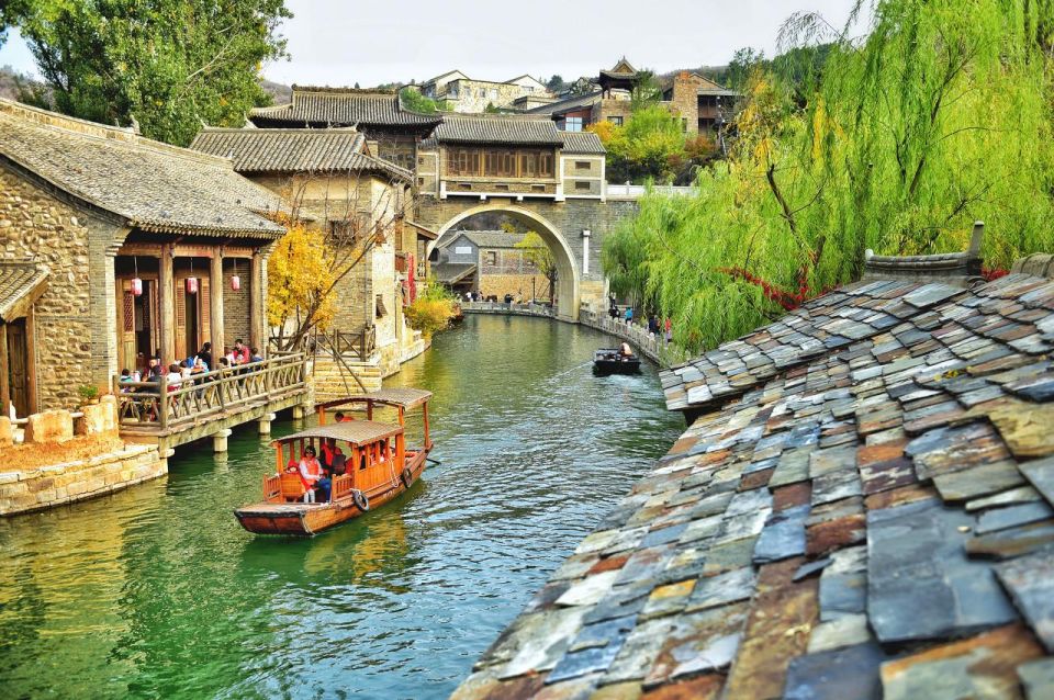 Beijing: Jinshanling, Simatai Wall and Gubei Water Town Tour - Gubei Water Town