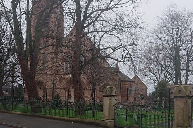 Belfast Executive Black Taxi Tour, Drive Across the Divide, Segragated Belfast, - Reviews and Feedback Highlights