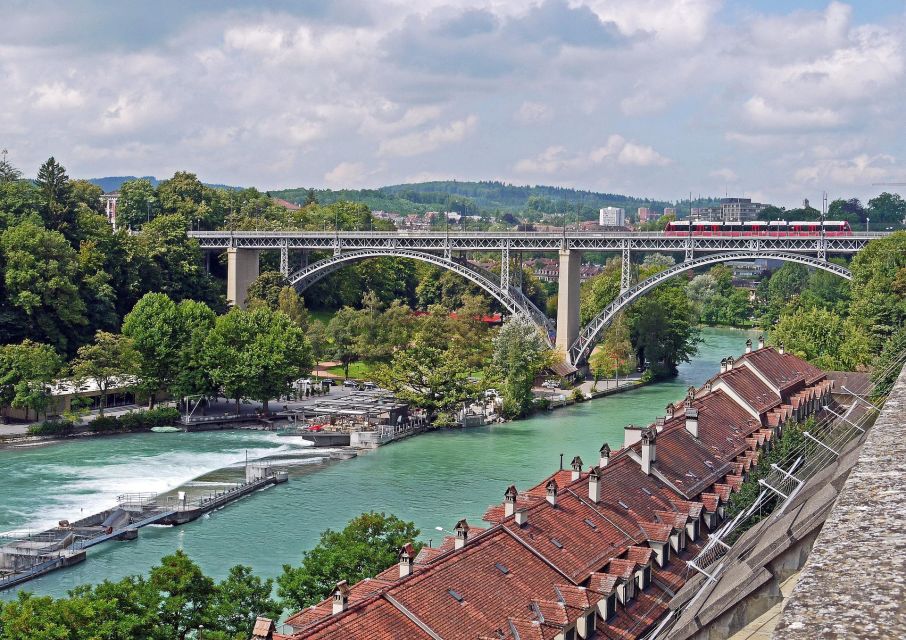 Bern: Self-Guided Audio Tour - Exploring Berns Rich Heritage