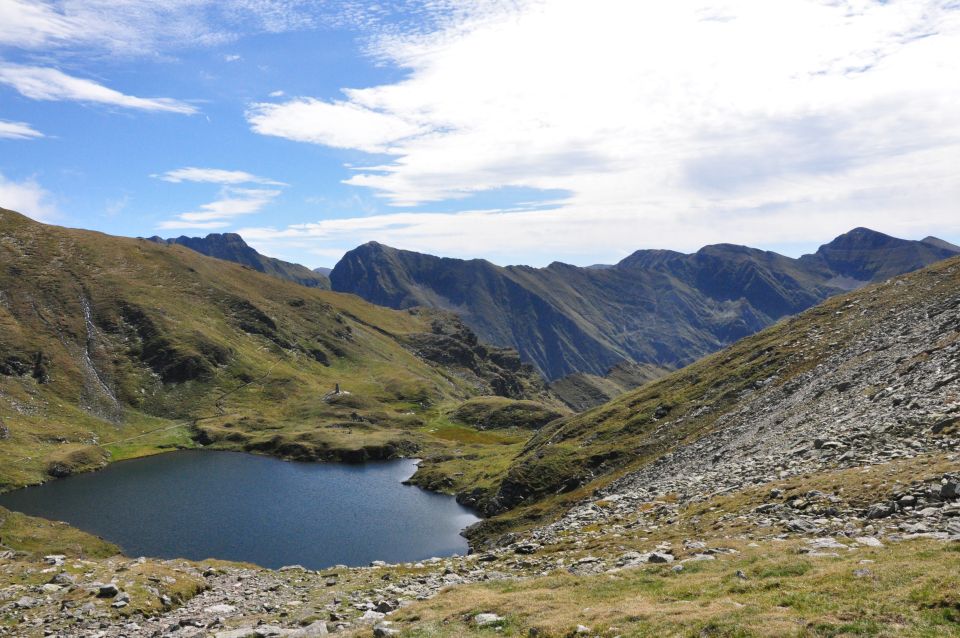 Brasov: Private Fagaras Mountains Trekking Tour - What to Expect From Guides