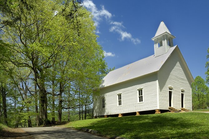 Cades Cove Sightseeing Self-Guided Driving Audio Tour - Special Notes for Visitors