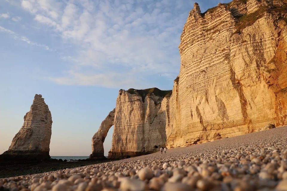 Caen: Étretat Cliffs Private Guided Tour - Natural Beauty and Scenic Vistas