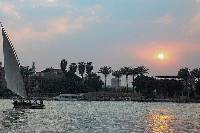 Cairo/Giza: Nile Sunset, Dinner Cruise, Show & Private Transfer - Customer Feedback and Reviews