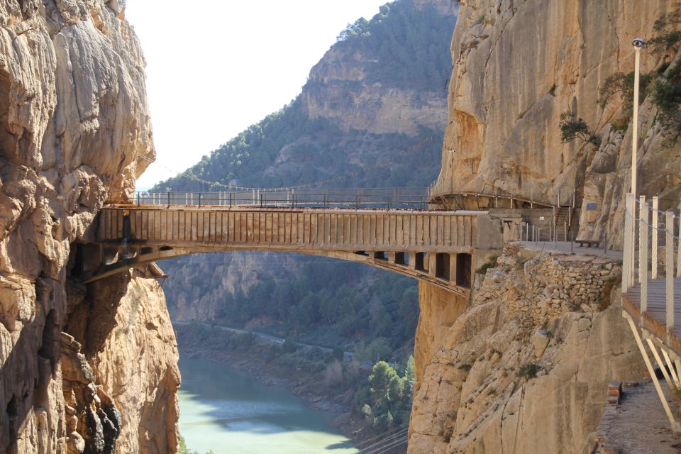 Caminito Del Rey: Tour With Official Guide and Drink - Tour Duration and Pricing