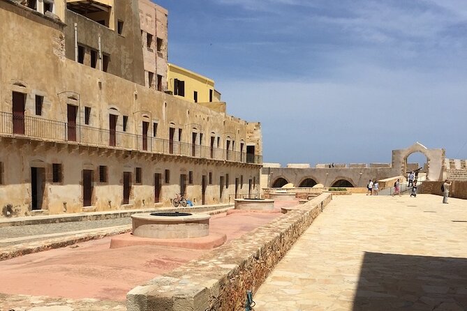 Chania Town Food and Wine Tasting Walking Tour - Sampling Local Treats and Beverages