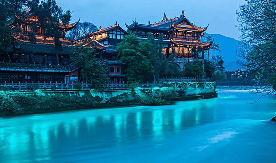 Chengdu Panda and Doujiangyan Irrigation System Private Tour - Important Information for Booking