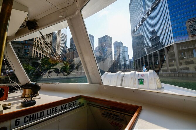 Chicago River Architecture Tour Aboard a Historic Yacht - Preparation Tips