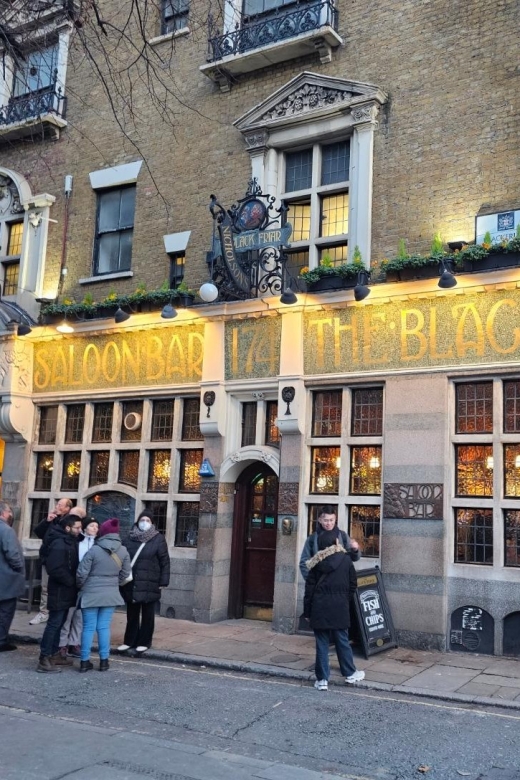 City of London Historic Pub Waliking Tour - Exploring Queen Elizabeth Is Pub