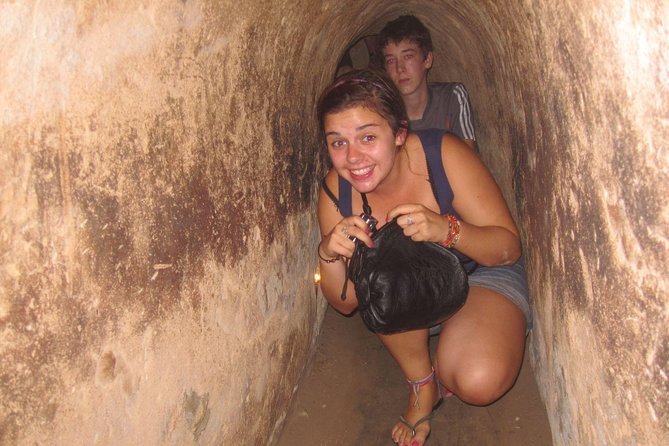 Cu Chi Tunnels and Saigon City Highlights Tour - Exploring the Cu Chi Tunnels