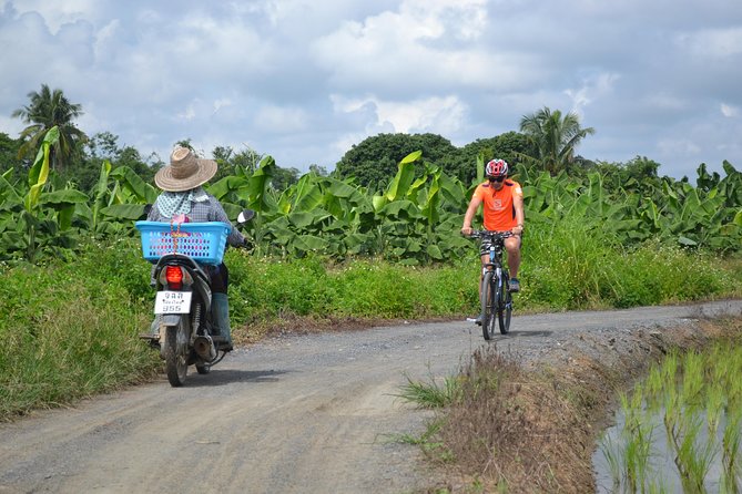 Cycling Tour and Buatong Waterfall - What to Bring