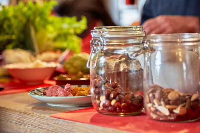 Dalí Museum Market to Fork Hands-On Cooking Class With Chef Yves - Transportation and Market Exploration