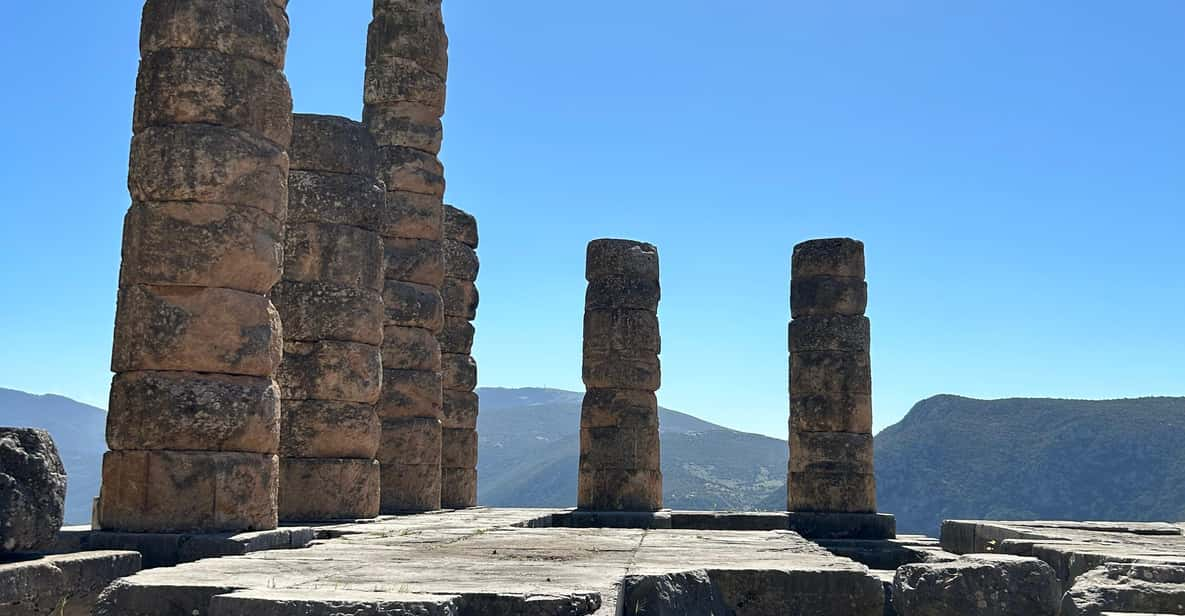 Delphi and Arachova Day Tour: a Journey Into Ancient Greece - Arachova Visit