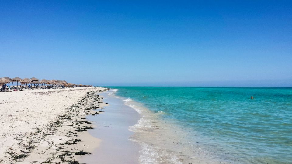 Djerba: Pirate Ship Trip to Flamingo Island - Lunch and Dining Options