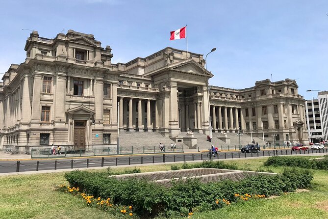 Downtown Lima Historic Guided City Tour - Historic Plaza Experiences