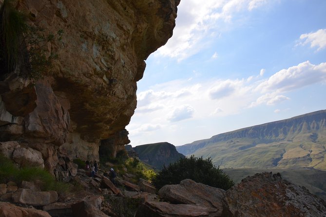 Drakensberg Kamberg Rock Art & Mandela Capture Site Day Tour From Durban - Recommended Preparations