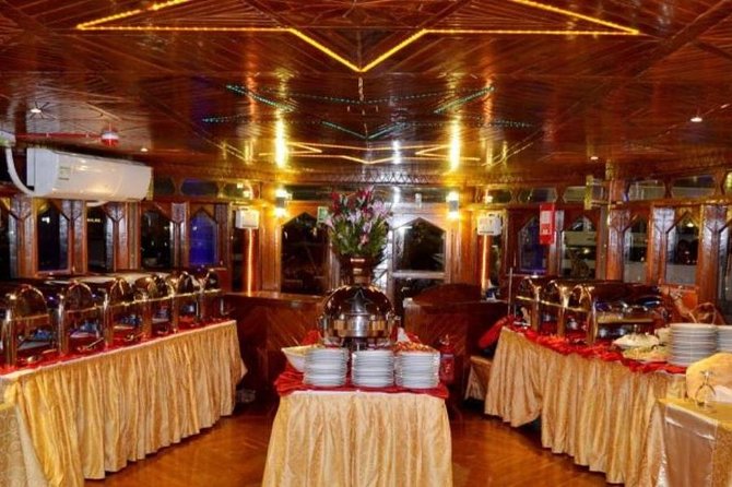 Dubai Marina Dhow Cruise Dinner With Entertainment & Options - Customer Reviews and Feedback