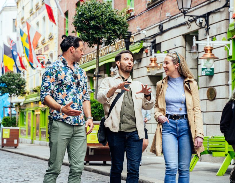 Dublin: Customizable Private Walking Tour With a Local Host - Benefits of a Local Host