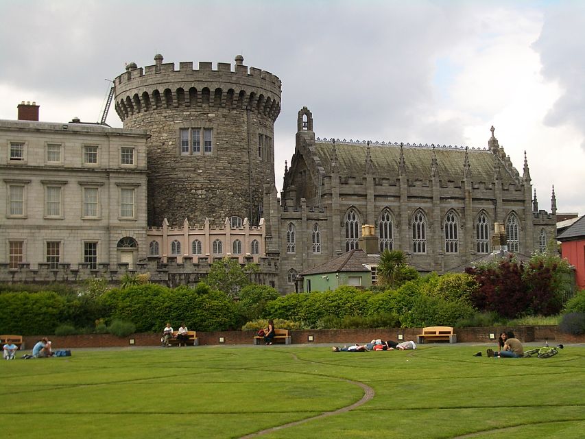 Dublin: Private Tour of City Monuments in Spanish - Tips for Participants