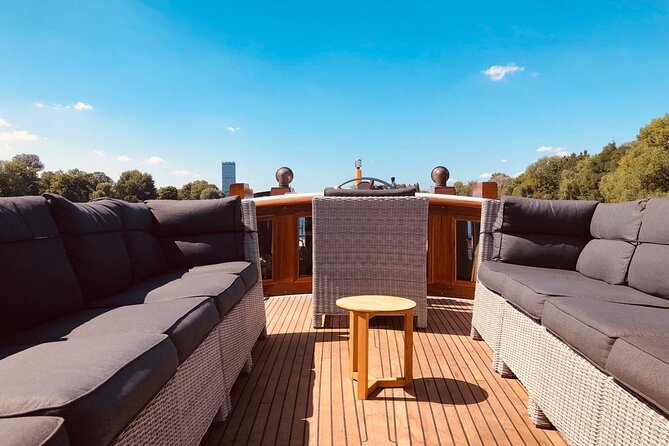 Evening Aperitif Tour Aboard the Motor Yacht Fitzgerald - Additional Information