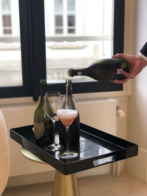 Exclusive Champagne Tour ( All Included ): 2 Famous Houses - Pickup and Drop-off Locations