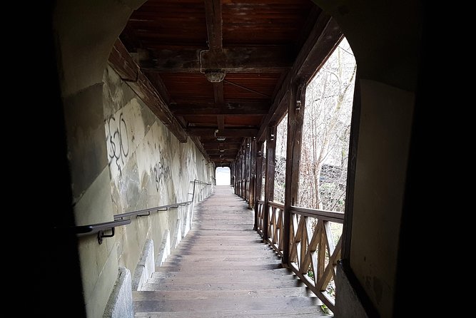 Exploring Swiss Capital City: Private Walking Tour of Bern - Uncovering Berns Architectural Diversity