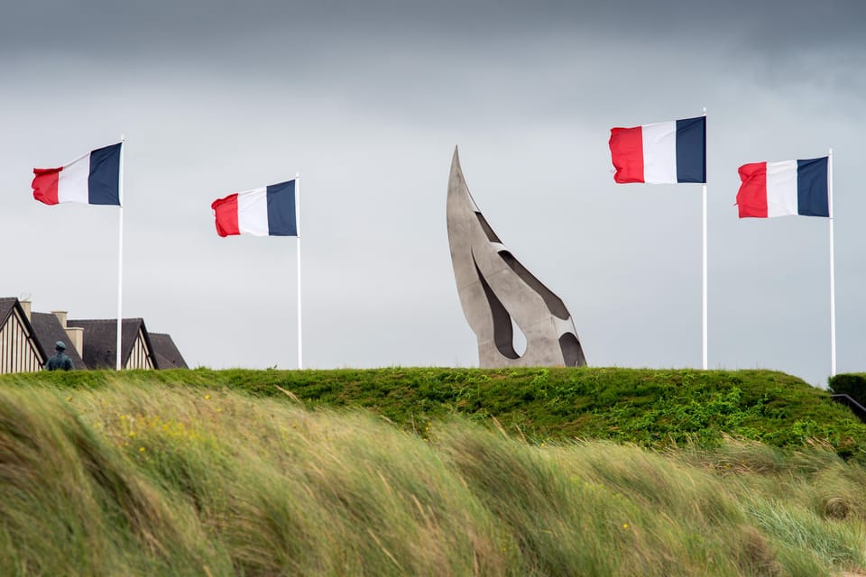 From Bayeux: Omaha Beach Half Day Tour - Customer Reviews